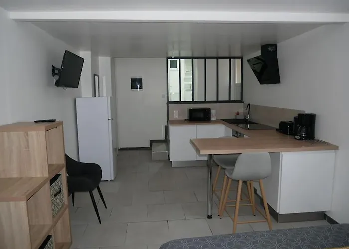 Studio Independant, Au Calme.