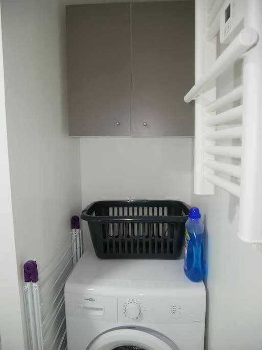 Independant, Au Calme. Appartement *
